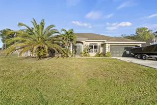370 SW Tulip Blvd, Port Saint Lucie, FL 34953 - Photo 2