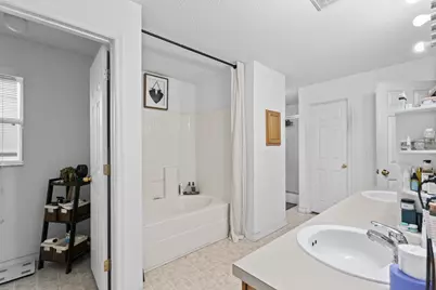 370 SW Tulip Boulevard, Port Saint Lucie, FL 34953 - Photo 36