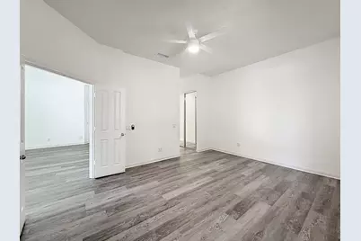 240 NW Bentley Circle, Port Saint Lucie, FL 34986 - Photo 32