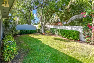 240 NW Bentley Cir, Port Saint Lucie, FL 34986 - Photo 30