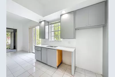 240 NW Bentley Circle, Port Saint Lucie, FL 34986 - Photo 16