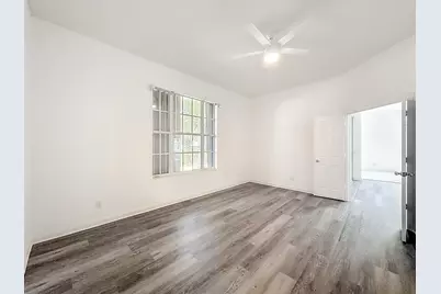 240 NW Bentley Circle, Port Saint Lucie, FL 34986 - Photo 34