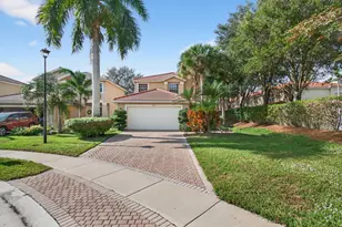 7533 Topiary Ave, Boynton Beach, FL 33437 - Photo 1
