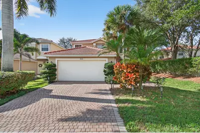7533 Topiary Avenue, Boynton Beach, FL 33437 - Photo 2