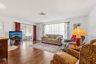 903 Savannas Point Dr, Fort Pierce, FL 34982 - Photo 6