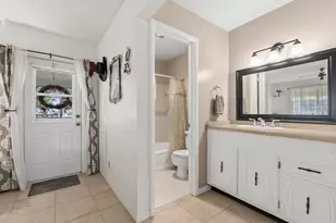 903 Savannas Point Dr, Fort Pierce, FL 34982 - Photo 10