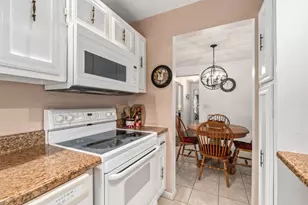 903 Savannas Point Dr, Fort Pierce, FL 34982 - Photo 12