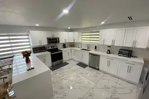 16355 E Downers Dr, Loxahatchee, FL 33470 - Photo 8