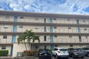 725 Lori Dr, Lake Worth Beach, FL 33461 - Photo 16