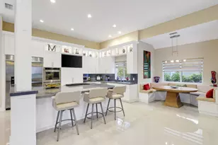 7039 Mandarin Dr, Boca Raton, FL 33433 - Photo 16