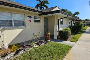 2790 E Ashley Dr E, West Palm Beach, FL 33415 - Photo 16
