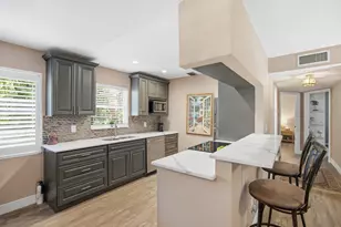 2929 SE Ocean Blvd, Stuart, FL 34996 - Photo 14