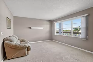 4007 Cornwall A, Boca Raton, FL 33434 - Photo 4