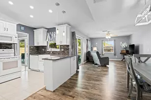 402 Watercrest St, Sebastian, FL 32958 - Photo 16