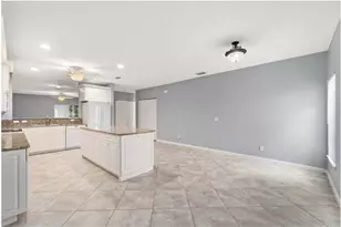 2087 SE Wild Meadow Cir, Port Saint Lucie, FL 34952 - Photo 2