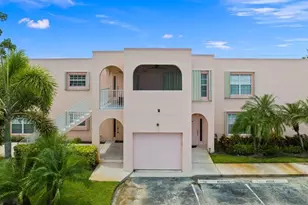 2087 SE Wild Meadow Cir, Port Saint Lucie, FL 34952 - Photo 8