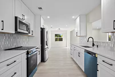 7290 Pinecone Terrace, Lake Worth, FL 33467 - Photo 12