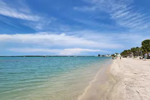 1482 N Lawnwood Cir, Fort Pierce, FL 34950 - Photo 30