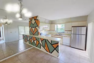 1482 N Lawnwood Cir, Fort Pierce, FL 34950 - Photo 4