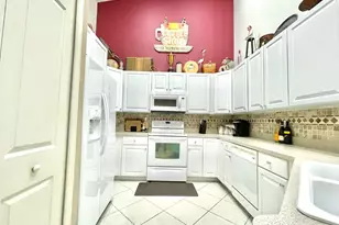 8110 Carnoustie Pl, Port Saint Lucie, FL 34986 - Photo 4