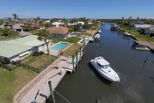 8502 SE Royal St, Hobe Sound, FL 33455 - Photo 24