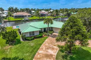 8502 SE Royal St, Hobe Sound, FL 33455 - Photo 28