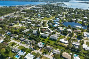 983 NW Spruce Ridge Dr, Stuart, FL 34994 - Photo 1