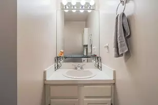 16 Vista Palm Ln, Vero Beach, FL 32962 - Photo 16