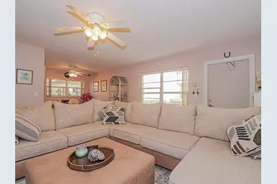 16 Vista Palm Lane #106, Vero Beach, FL 32962 - Photo 6