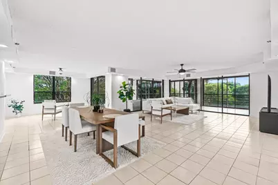 7201 Promenade Drive E #302, Boca Raton, FL 33433 - Photo 2