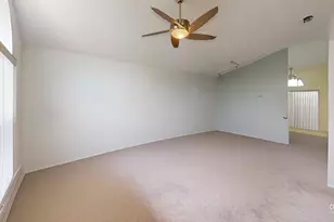 1184 NW Lombardy Dr, Port Saint Lucie, FL 34986 - Photo 4
