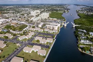 340 Horizons W, Boynton Beach, FL 33435 - Photo 20