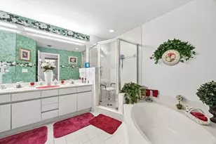 7661 MacKenzie Ct, Lake Worth, FL 33467 - Photo 22