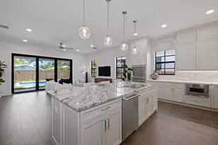 309 Cascade Ln, West Palm Beach, FL 33404 - Photo 8