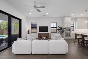 309 Cascade Ln, West Palm Beach, FL 33404 - Photo 12