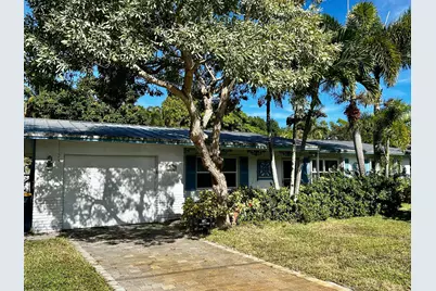 1661 SE 14th Street, Stuart, FL 34996 - Photo 1