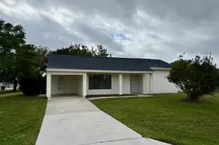 2101 SE Holland St, Port Saint Lucie, FL 34952 - Photo 2