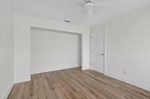 2101 SE Holland St, Port Saint Lucie, FL 34952 - Photo 22