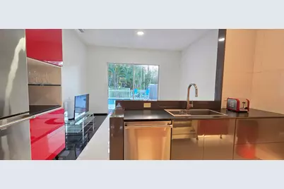 661 Lake Wellington Drive, Wellington, FL 33414 - Photo 10