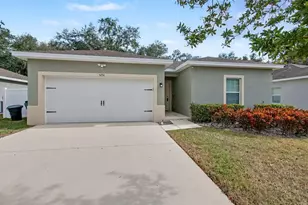 5234 Oakland Lake Cir, Fort Pierce, FL 34951 - Photo 2
