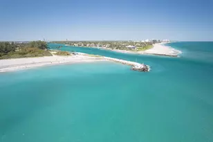 9025 SE Bridge Rd, Hobe Sound, FL 33455 - Photo 18