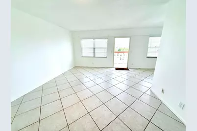 124 Preston C, Boca Raton, FL 33434 - Photo 1