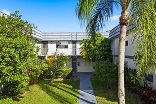 374 Tuscany G, Delray Beach, FL 33446 - Photo 2