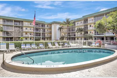 806 SE 7th Street #403, Deerfield Beach, FL 33441 - Photo 28