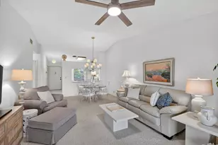 4542 Lucerne Lakes Blvd E, Lake Worth, FL 33467 - Photo 12