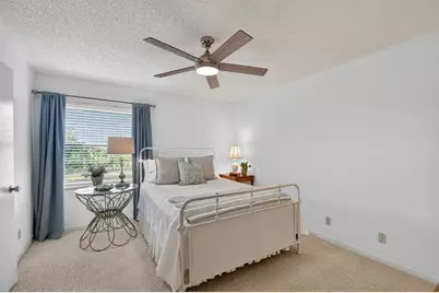 4542 Lucerne Lakes Boulevard E #202, Lake Worth, FL 33467 - Photo 14