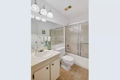 4542 Lucerne Lakes Boulevard E #202, Lake Worth, FL 33467 - Photo 22
