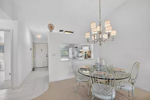 4542 Lucerne Lakes Blvd E, Lake Worth, FL 33467 - Photo 10