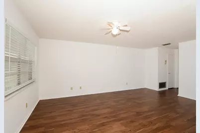 8 Lake Vista Trail #205, Port Saint Lucie, FL 34952 - Photo 4