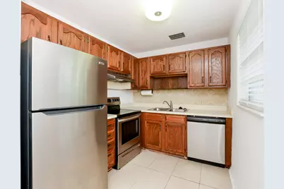 8 Lake Vista Trail #205, Port Saint Lucie, FL 34952 - Photo 6